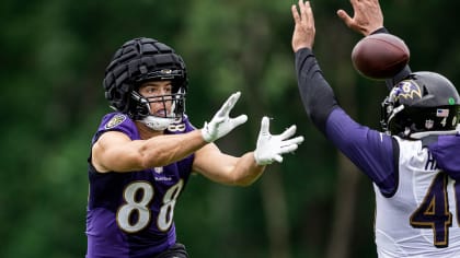 Practice Report: Tight End Josh Oliver Is Elevating for a Job