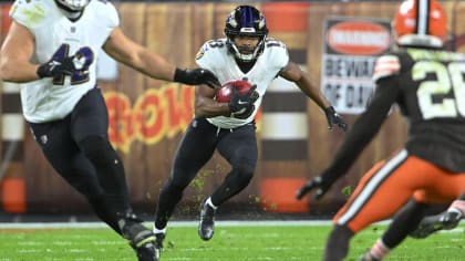 Baltimore Ravens practicing during first-round bye in playoffs