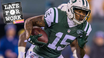 Veteran receiver Brandon Marshall says he's signing with Seahawks