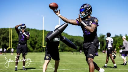 Lamar Jackson leads Ravens offensive surge despite losing Mark