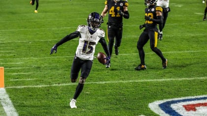 Steelers players, fans watch Ravens hold on from Heinz Field video