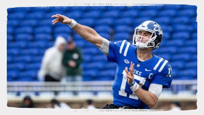 Duke quarterback Daniel Jones (17) passes against Virginia Tech