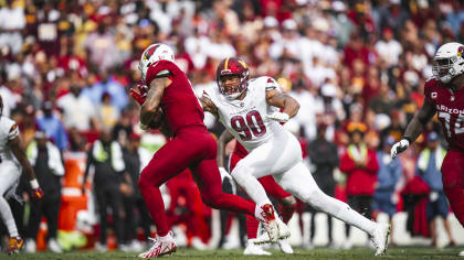 Washington Commanders defensive end Montez Sweat (90) runs during an NFL  football game against the Dallas Cowboys, Sunday, January 8, 2023 in  Landover. (AP Photo/Daniel Kucin Jr Stock Photo - Alamy