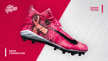 Nike pink football deals cleats breast cancer