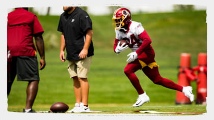 Wendell Smallwood Believes He Can Provide The Redskins With A 'Little Mix  Of Everything'