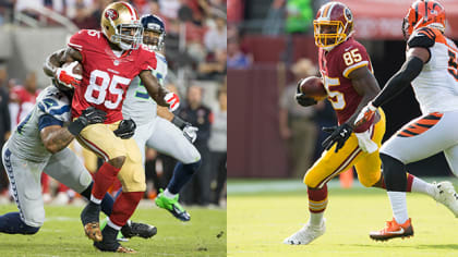 Vernon Davis of the San Francisco 49ers makes a reception during