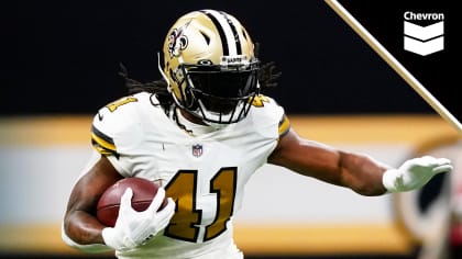 Scoot: Saints RB Alvin Kamara's shirt made a statement!