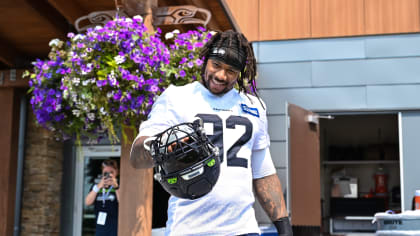 Seattle Seahawks re-sign former D.H. Conley and ECU quarterback