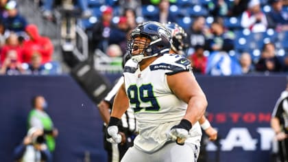 Seahawks' Al Woods returns after 2020 opt out