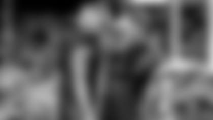 091615-3-HYDE_KAEPERNICK_00190_MIN_49ERS_15.JPG