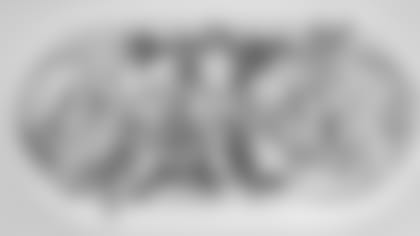 Grilled_Spicy_Chicken_Taco_&_Pineapple_Salsa_Hero