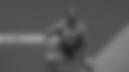 032811-Amukamara-Sub.jpg
