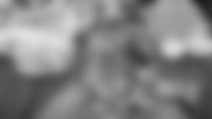 Fresh_Herb_Beer_Can_Chicken_HERO