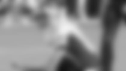 013110-lee-sub.jpg