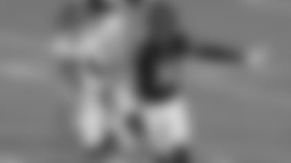 houston-carson-main-101320-2