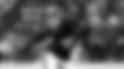 New Bears LB Joe Thomas