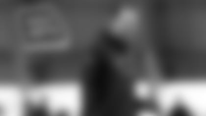 Bears head coach Matt Eberflus