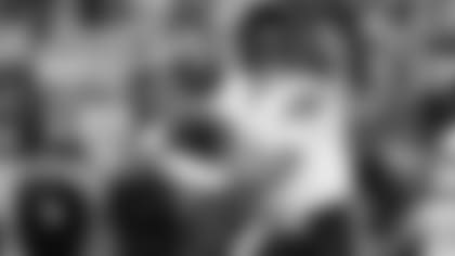 Bears QB Justin Fields in action.