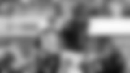 fields-pregame-warmup-browns