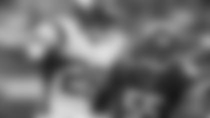 AdrianPeterson_inside120512.jpg