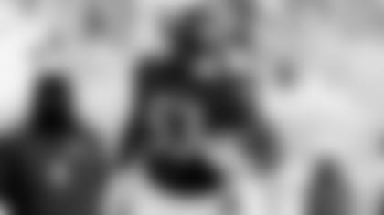 Bears linebacker Nicholas Morrow