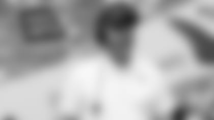 Bears head coach Matt Eberflus