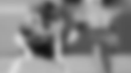 johnson-pregame-warmup-120420-3