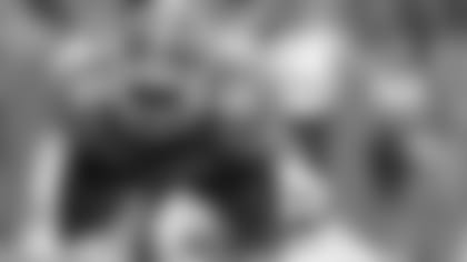 Dante-Fowler-FLA_small.jpg