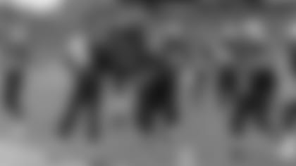 Darqueze Dennard finishes off this huge pick in Tennessee in 2017.