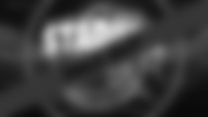 191213-Brooks-Garth_sold_out_graphic