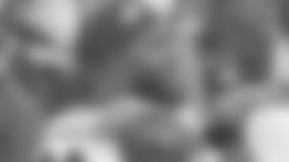 201004-Mckenzie-Khalil_sideline (AP)