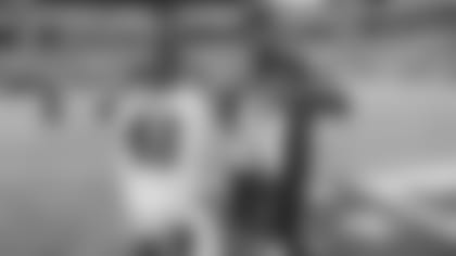 Eli Apple traded jerseys with Vonn Bell a few years back. Now they're on the same team again.