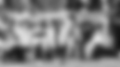 220122-Wilson-Logan_interception_celebration_wide