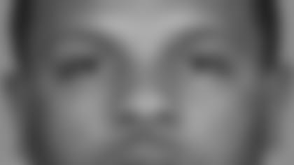 johnson_jeremi--nfl_thumb3_65_90.jpg