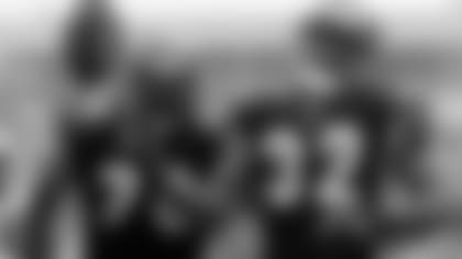 Rudi Johnson (32) went for 202 vs. the Browns in the 58-48 game.