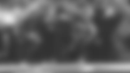 181014-Boyd-Tyler_Mixon-Joe_touchdown_celebration