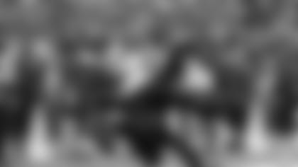 Cincinnati Bengals wide receiver John Ross, top, makes a touchdown catch as he gets tangled with Baltimore Ravens cornerback Marlon Humphrey in the second half of an NFL football game, Sunday, Nov. 18, 2018, in Baltimore. (AP Photo/Gail Burton)