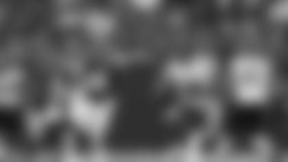 Rookie wide receiver Kwamie Lassitter II had a big game in New York.