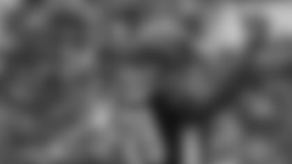 Cincinnati Bengals running back Joe Mixon celebrates his touchdown in the first half of an NFL football game against the Oakland Raiders, Sunday, Dec. 16, 2018, in Cincinnati. (AP Photo/Frank Victores)