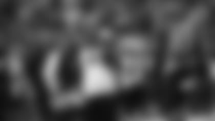 Hue Jackson with Chad Johnson back in the day.