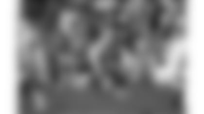 891105-NFL_Raiders_Townsend-AP_480266195311-NFL Photos via AP-NEW