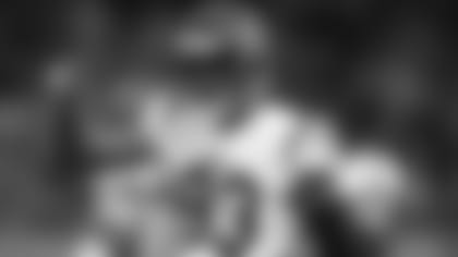 211017-Boyd-Tyler_pointing