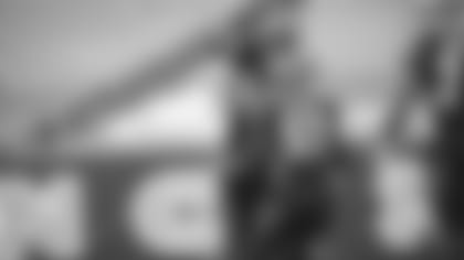 Bengals defensive end Sam Hubbard celebrates with linebacker Germaine Pratt after a making a tackle in the season opener against the Los Angeles Chargers.