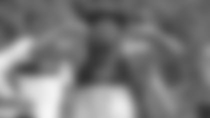 Tyler Boyd flexing in conditioning on Monday.