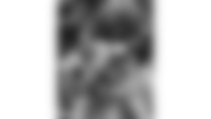 941224-Bengals_Eagles-AP_941224023-Tom Uhlman-NEW