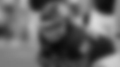Kenyon Green, AP David J. Phillip (2)