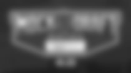 BBSP-00207---Mock-Draft-Watch_Centerpiece_4