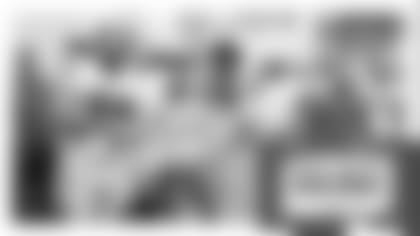 111118-sean-mcdermott-wts-locker-room