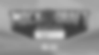 BBSP-00207---Mock-Draft-Watch_Centerpiece_6