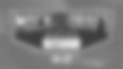 BBSP-00207---Mock-Draft-Watch_Centerpiece_9